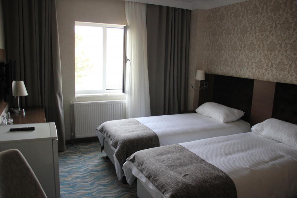 Pars Hotel — 6