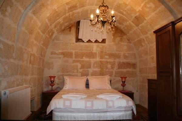 Upper Greek House — 6