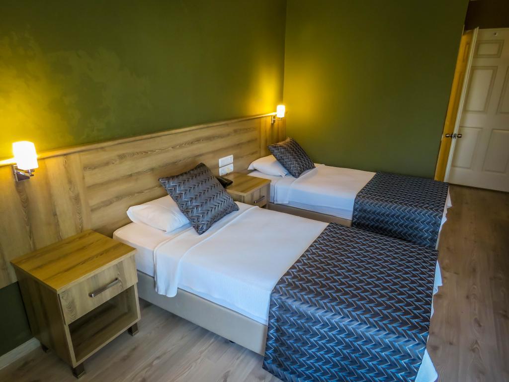 Remer Hotel — 4