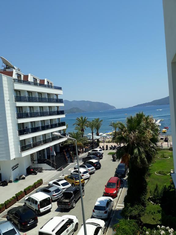 Mert Seaside Hotel — 2