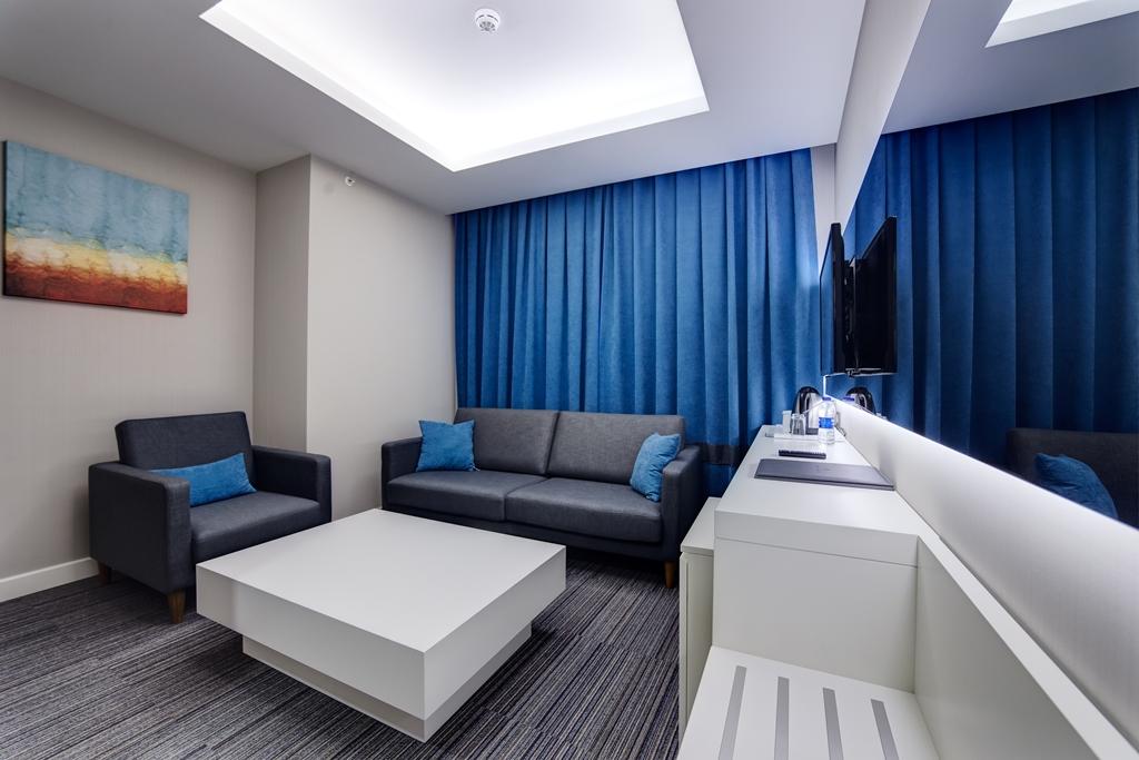 The Menord Hotel — 9