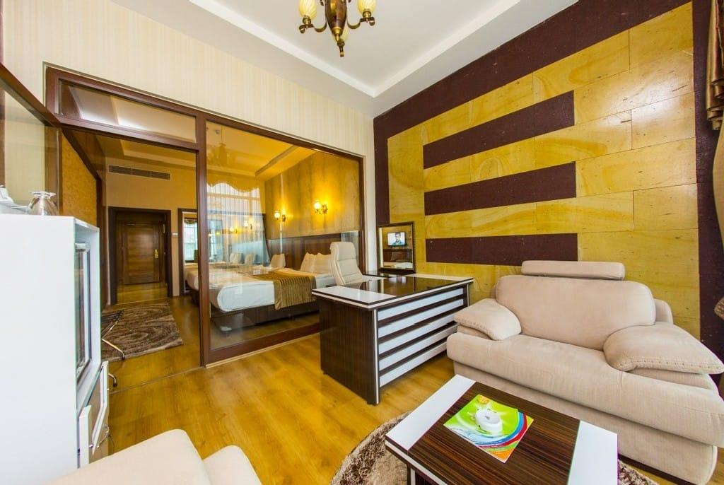 Gherdan Park Otel — 9