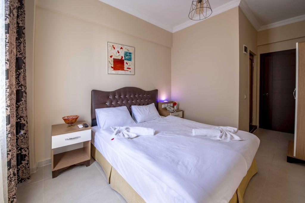 Ahsen Hotel — 6