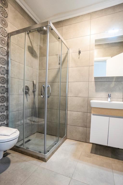 Ven Suites — 10