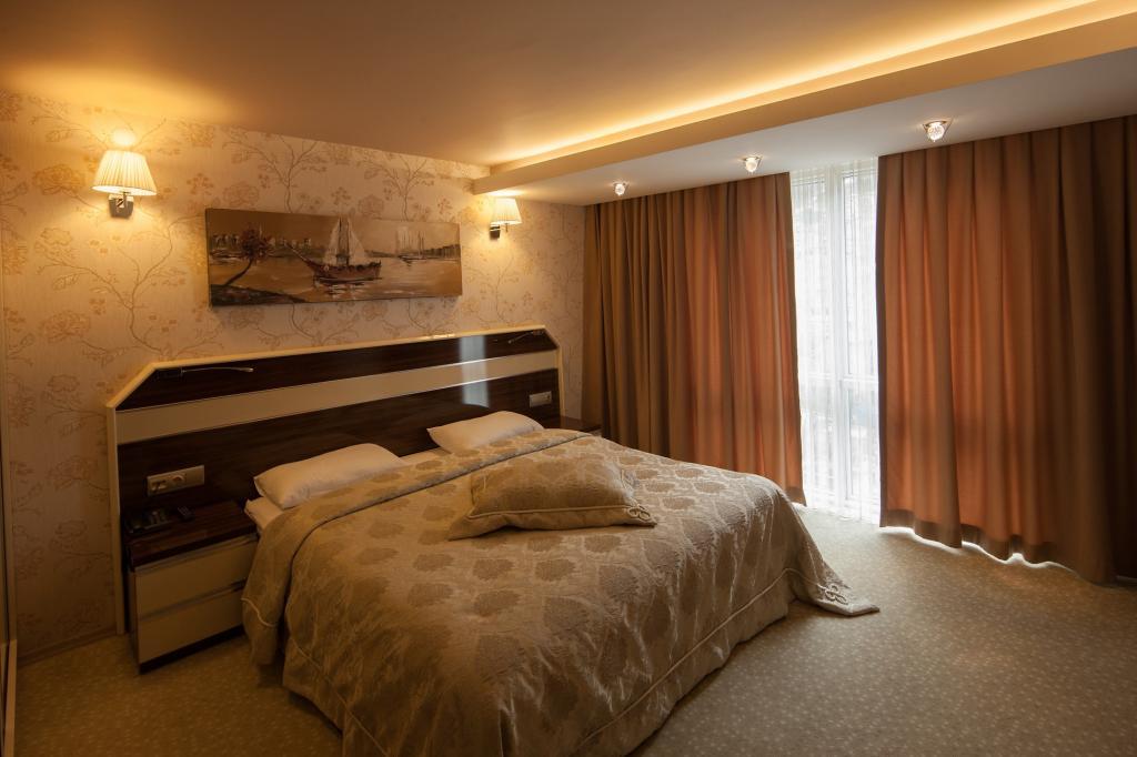 Armin Otel — 5