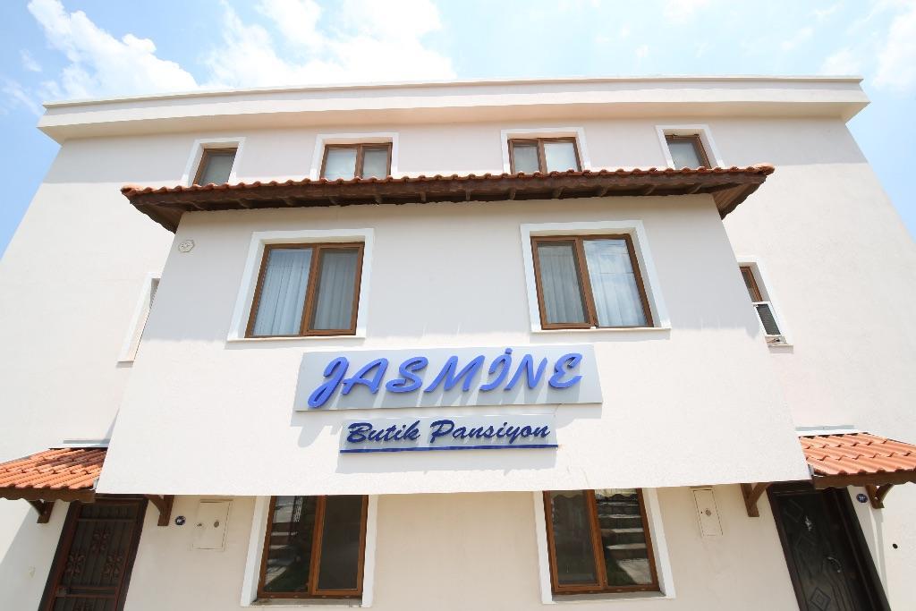 Jasmine Butik Pansiyon — 6