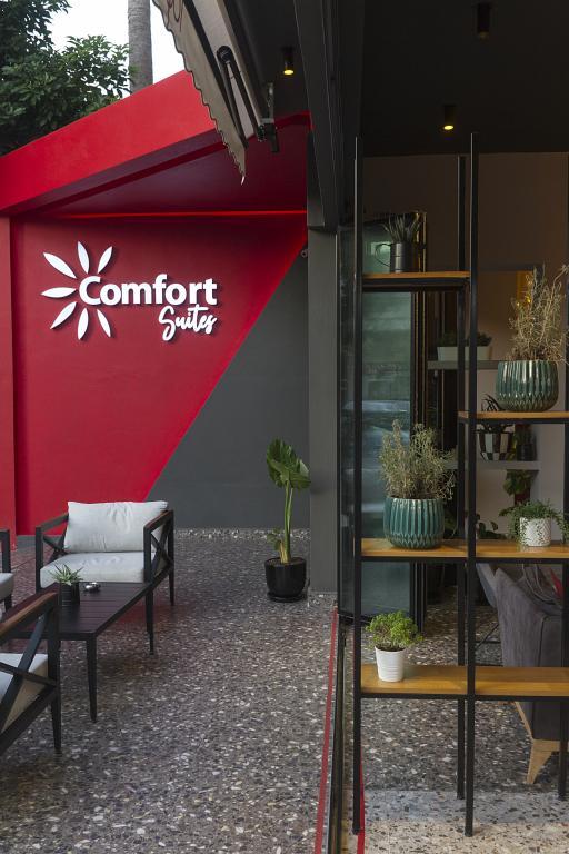Comfort Suites — 8
