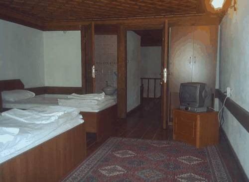 Çakıroğlu Konak — 9