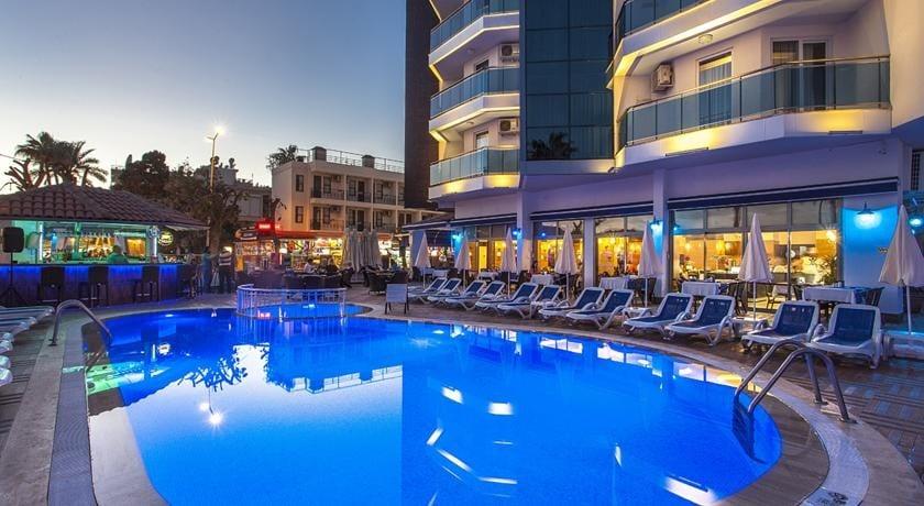 Parador Beach Hotel — 5