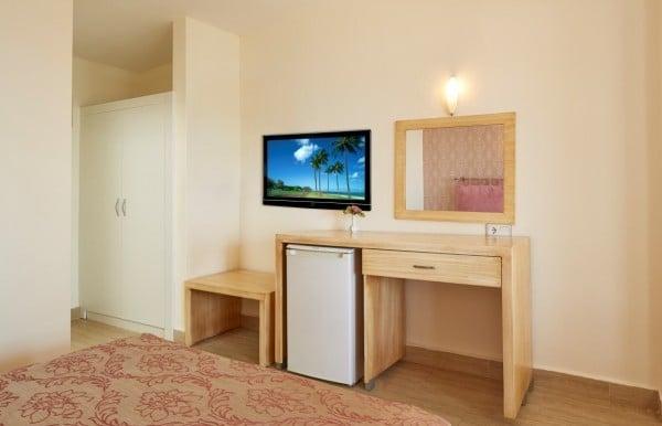 Meteor Beach Hotel — 10