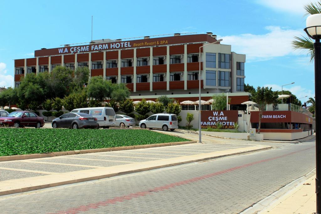 Çeşme Farm Hotel