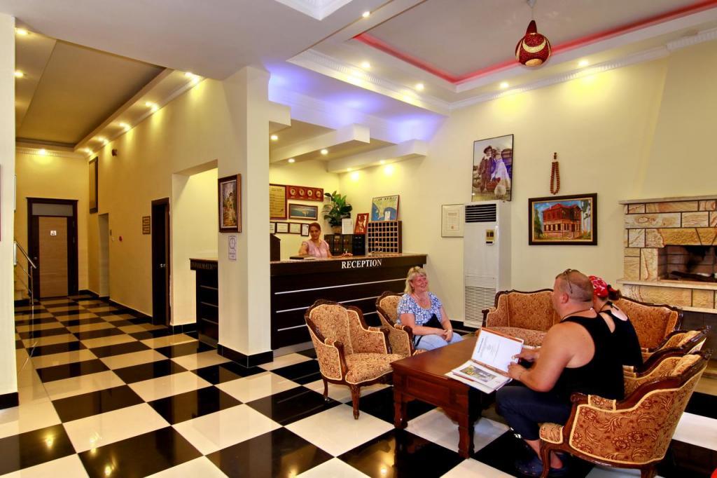 Kleopatra Bavyera Hotel — 3