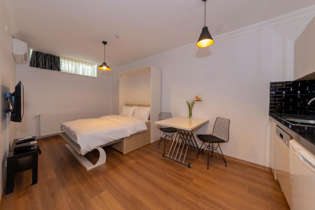 Joy Suites Hotel — 10