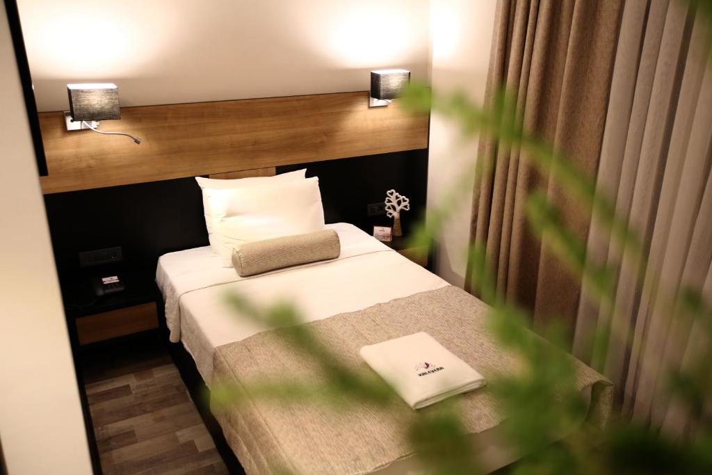 Kalevera Hotel — 9