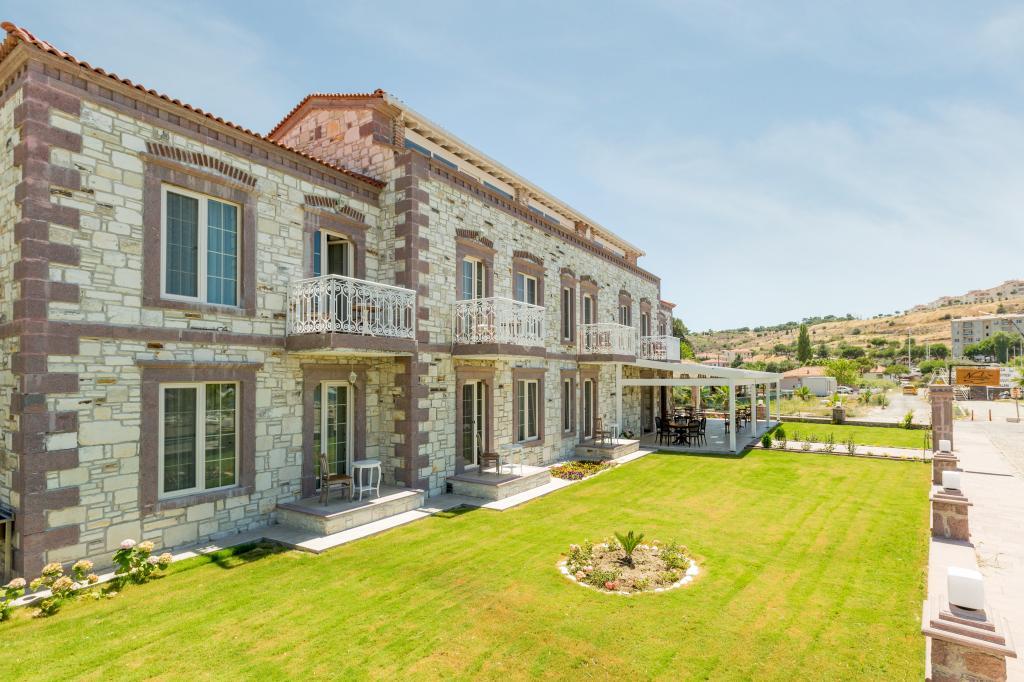 Navalia Otel Foça — 4