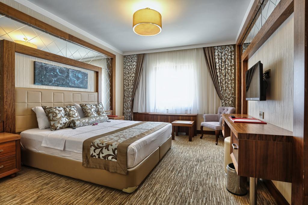 City Hotel Residence — 9