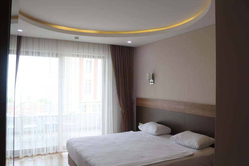 Longoz Hotel — 8