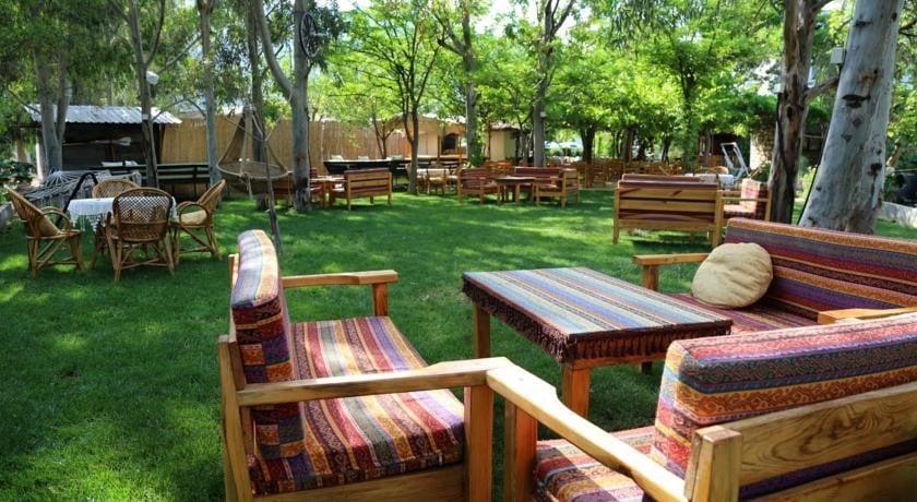 Arkadaş Otel — 4