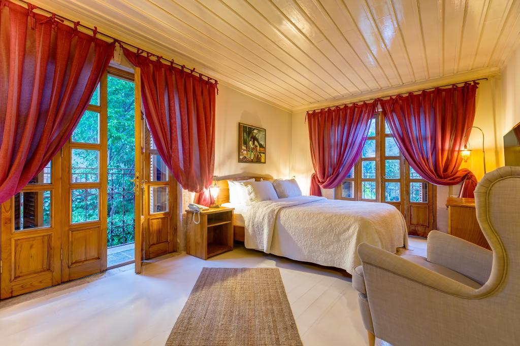 Jade Residence — 10
