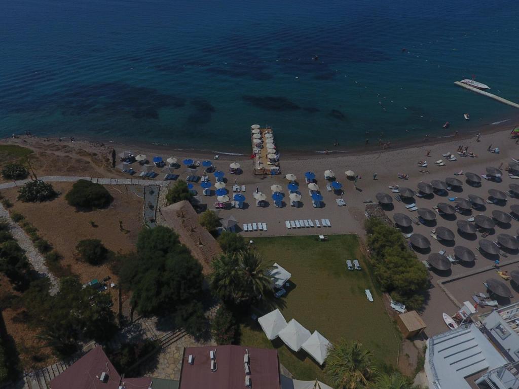 Eles Boutique Hotel & Beach — 2