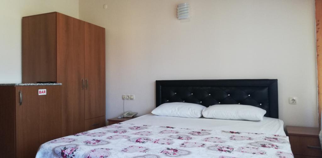 Bora Apart Otel — 2