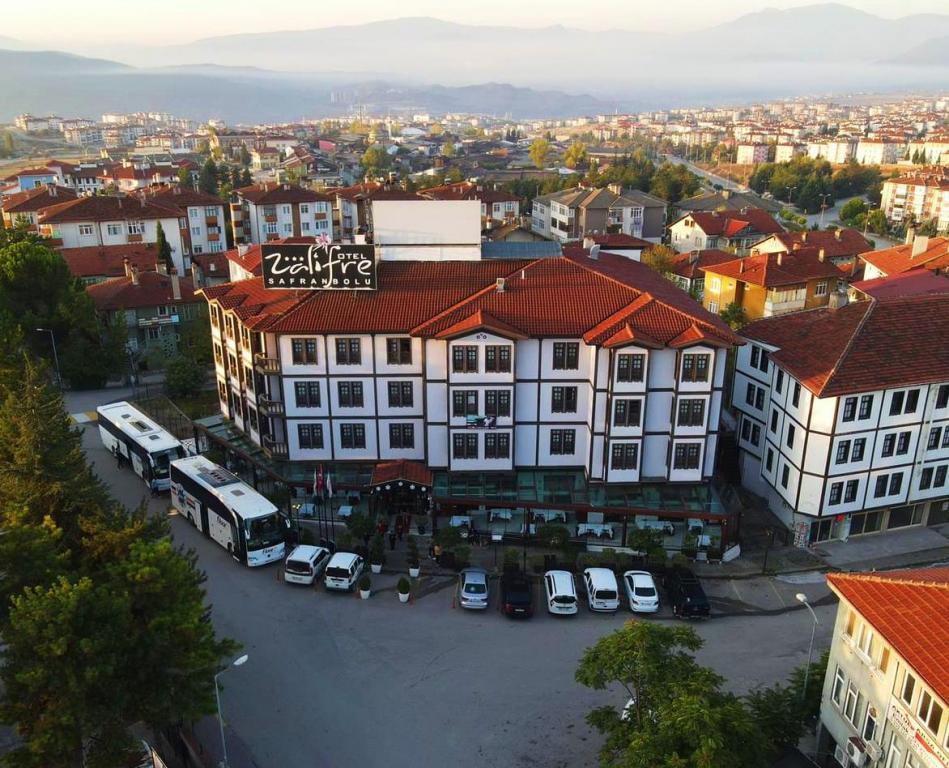 Zalifre Otel — 1