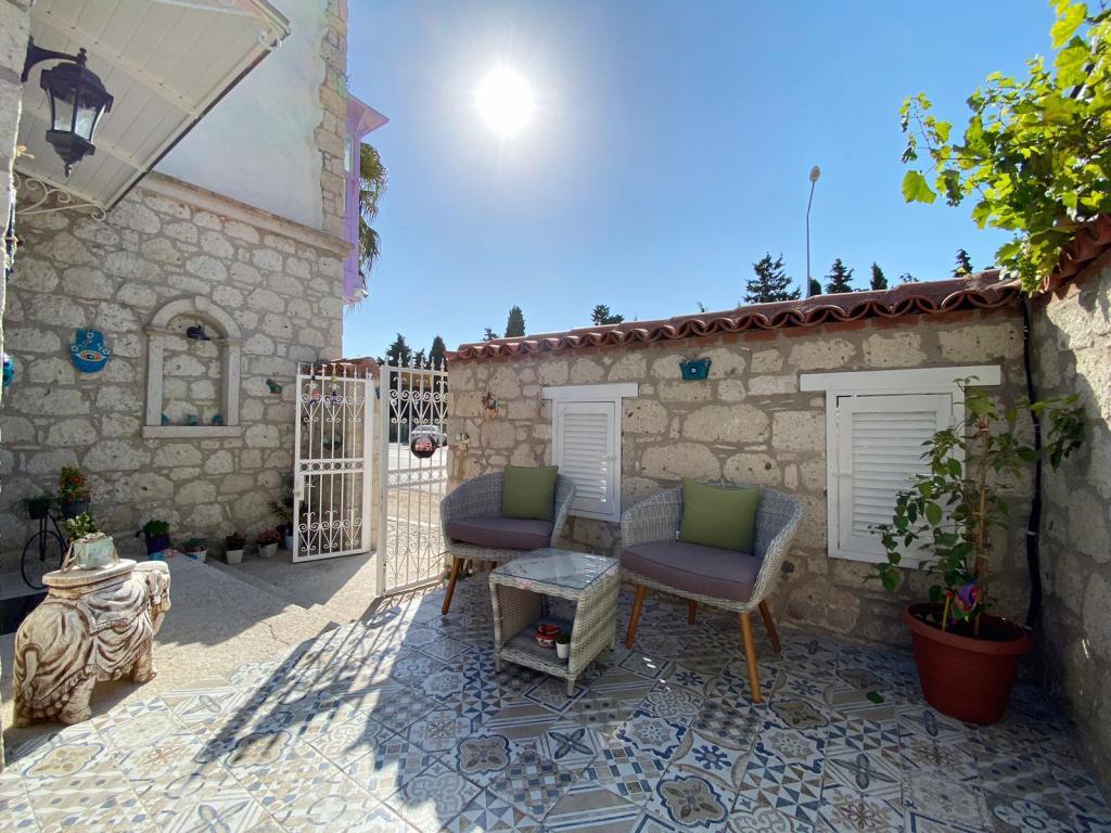 Fatma Hanım Konağı Alaçatı — 3