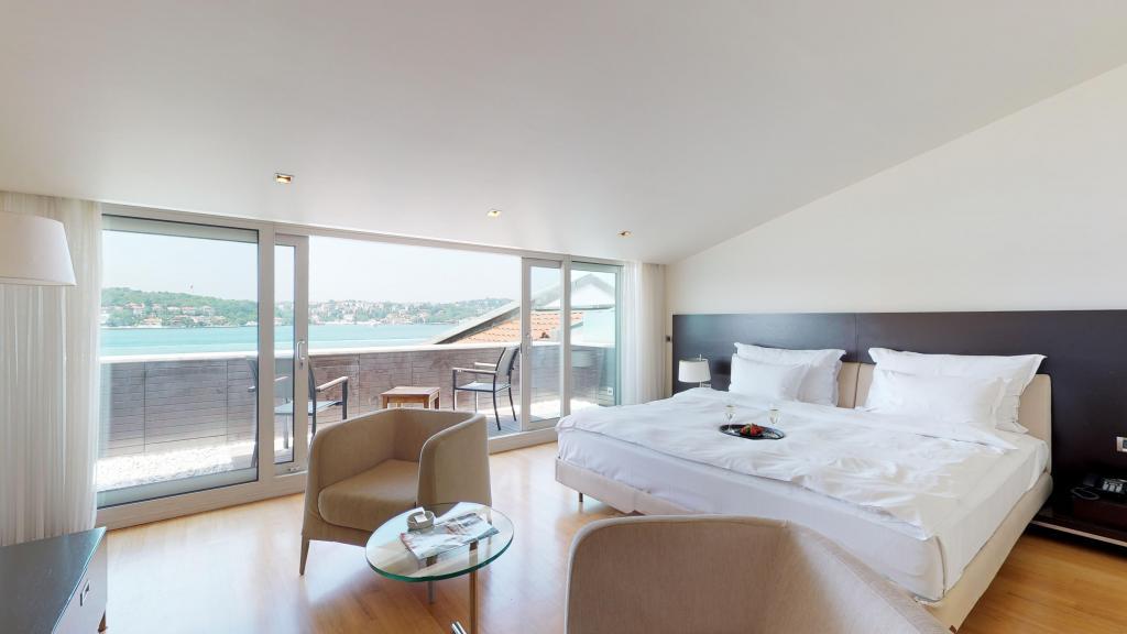 Ajia Hotel — 9