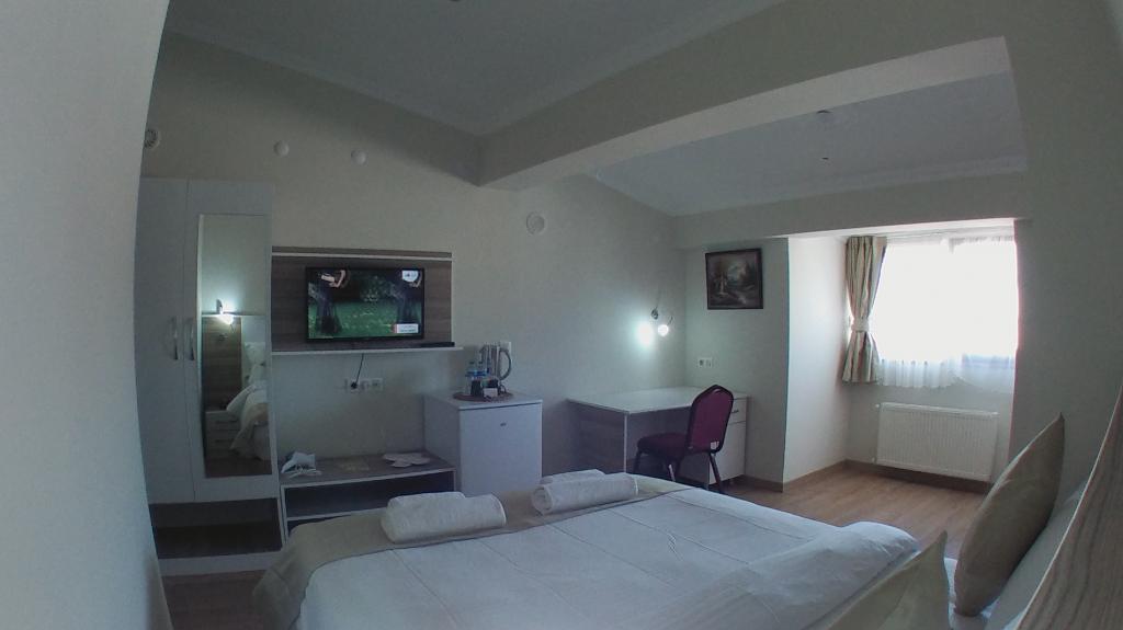 Bayrambey Otel — 3