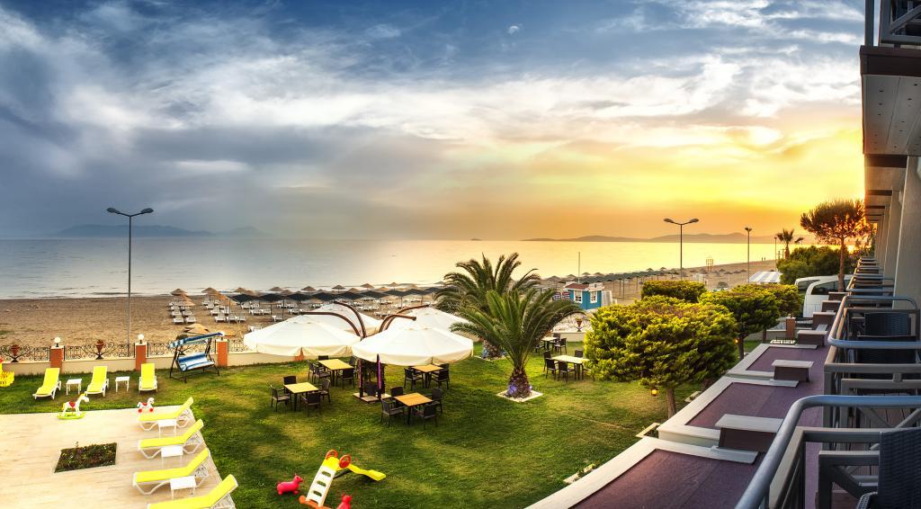 Asmira Royal Beach Hotel — 2