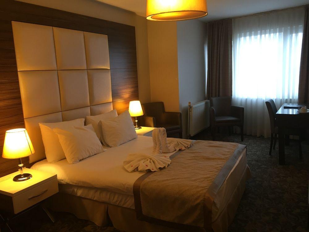 Derpa Suite Hotel — 5