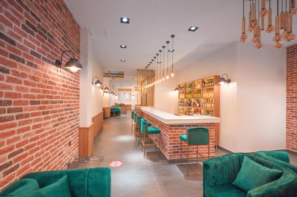 Amore Hotel — 5