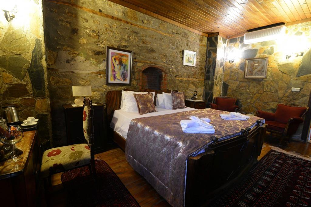 Otel Yorgo Seferis Urla — 9