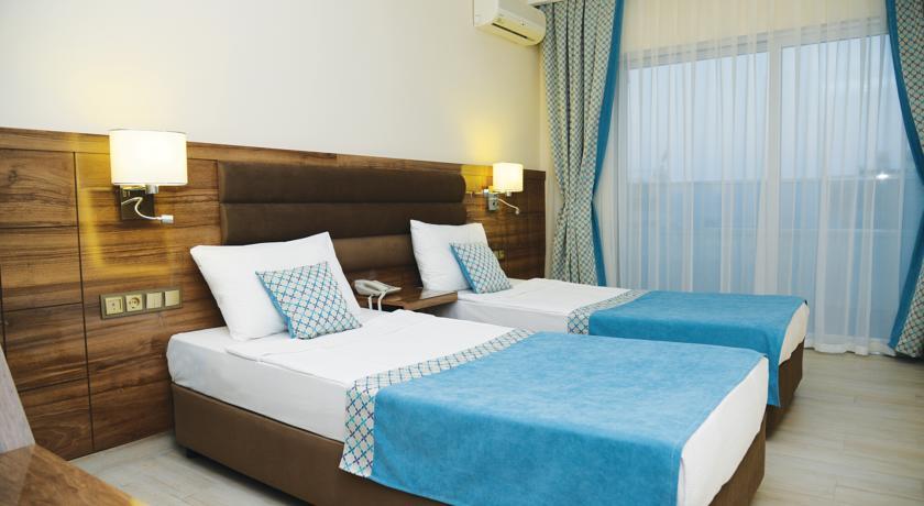 Hotel Özgür — 4