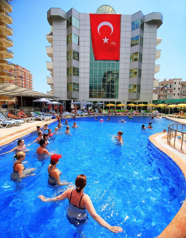 Klas More Beach Hotel — 8