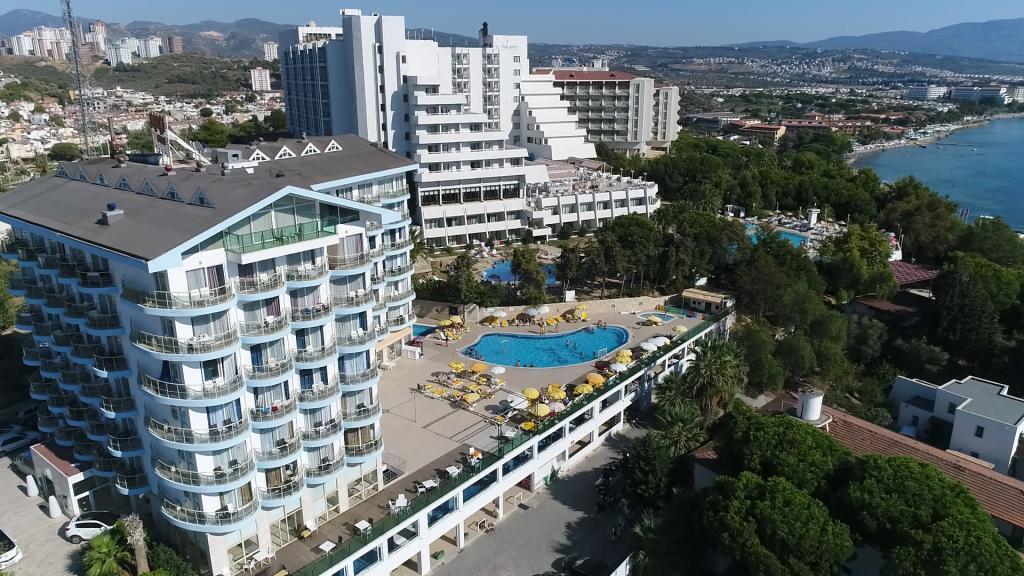 Arora Hotel