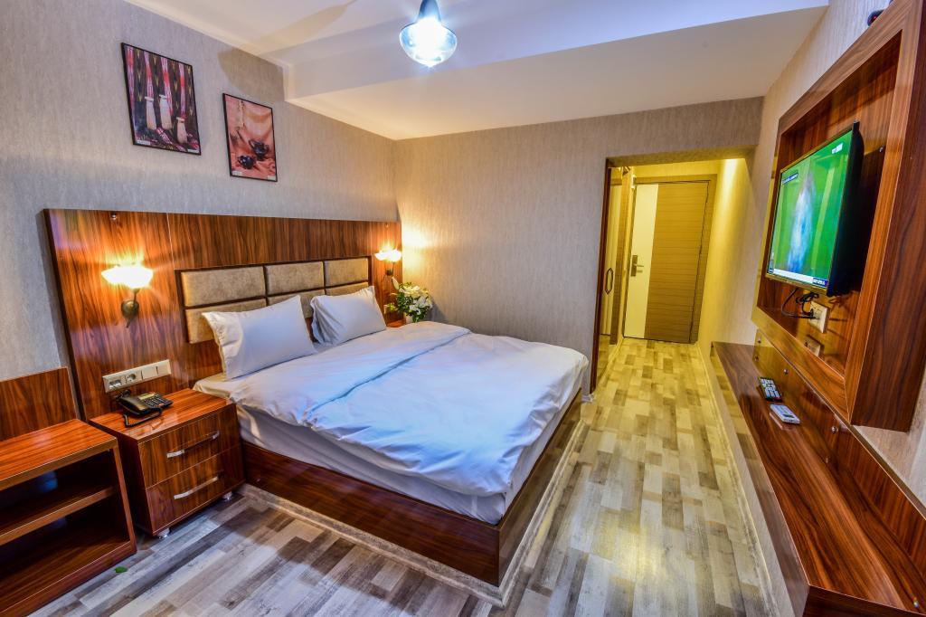 Marina Hotel Konak — 8