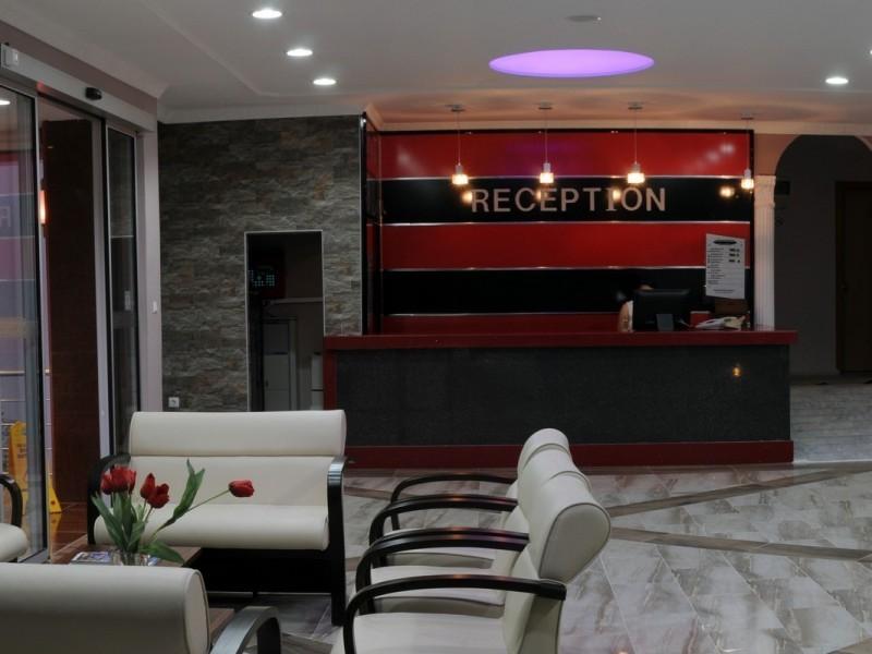 Rosy Hotel — 8