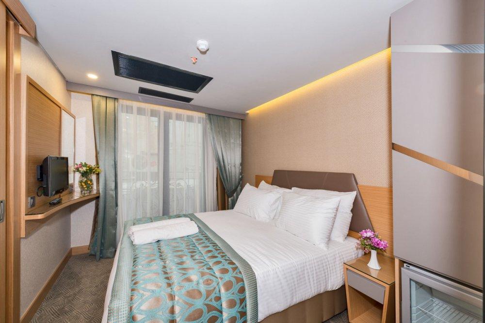 Genova Hotel — 9