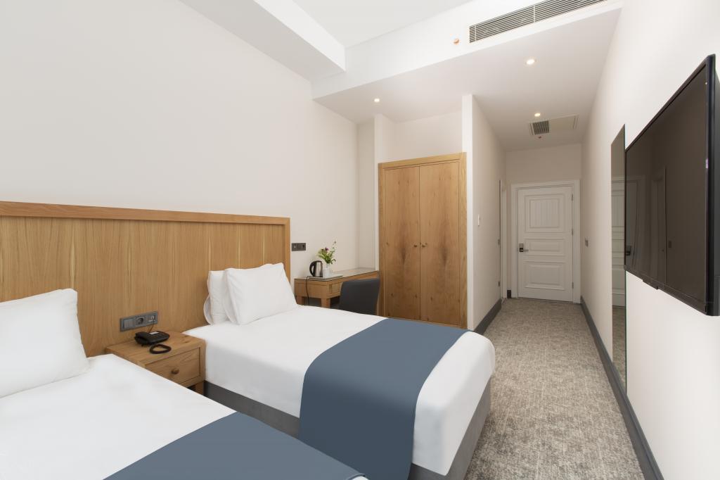 Premist Hotels Taksim — 9