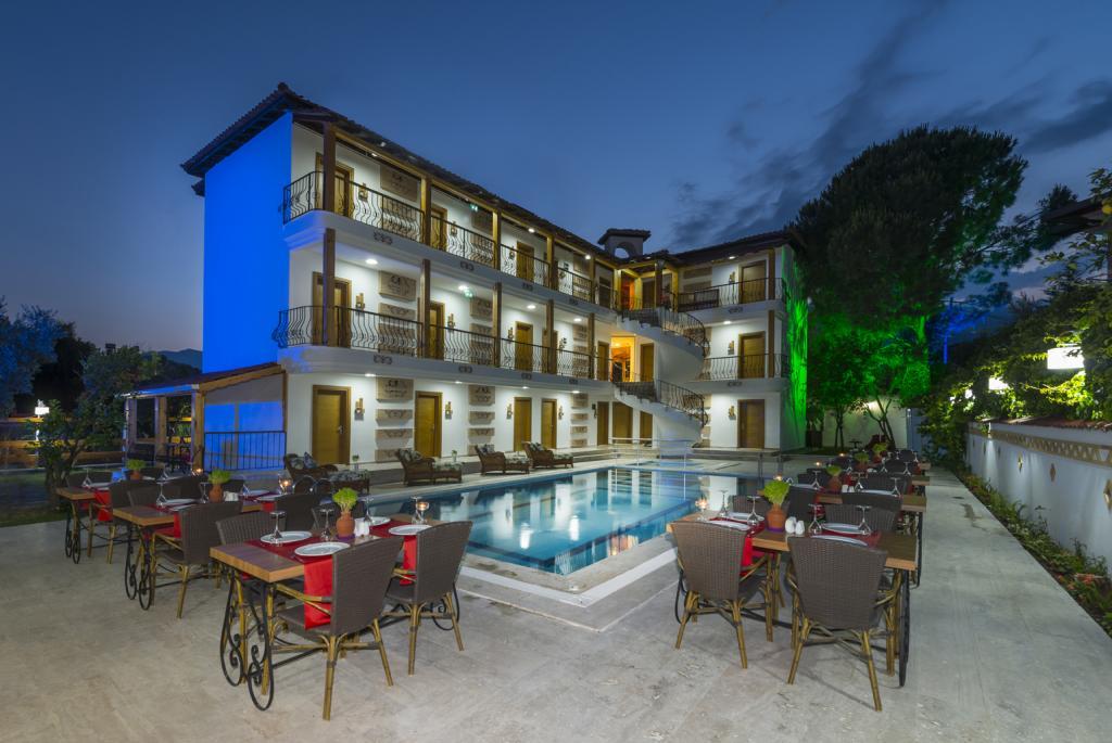 Amore Boutique Hotel — 3