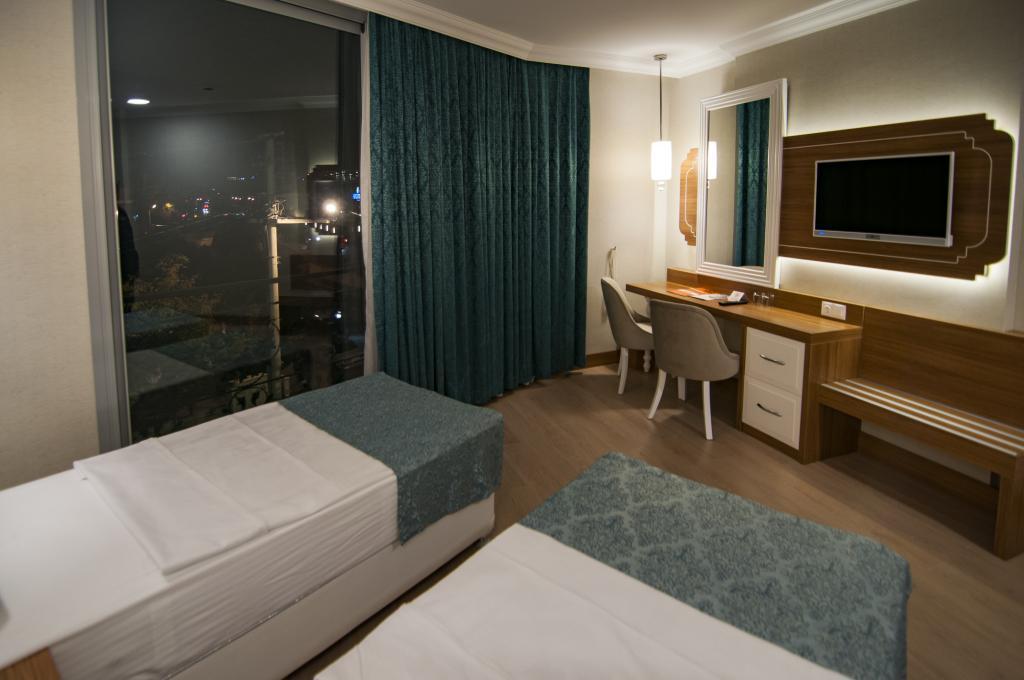 Exelans Hotel — 8