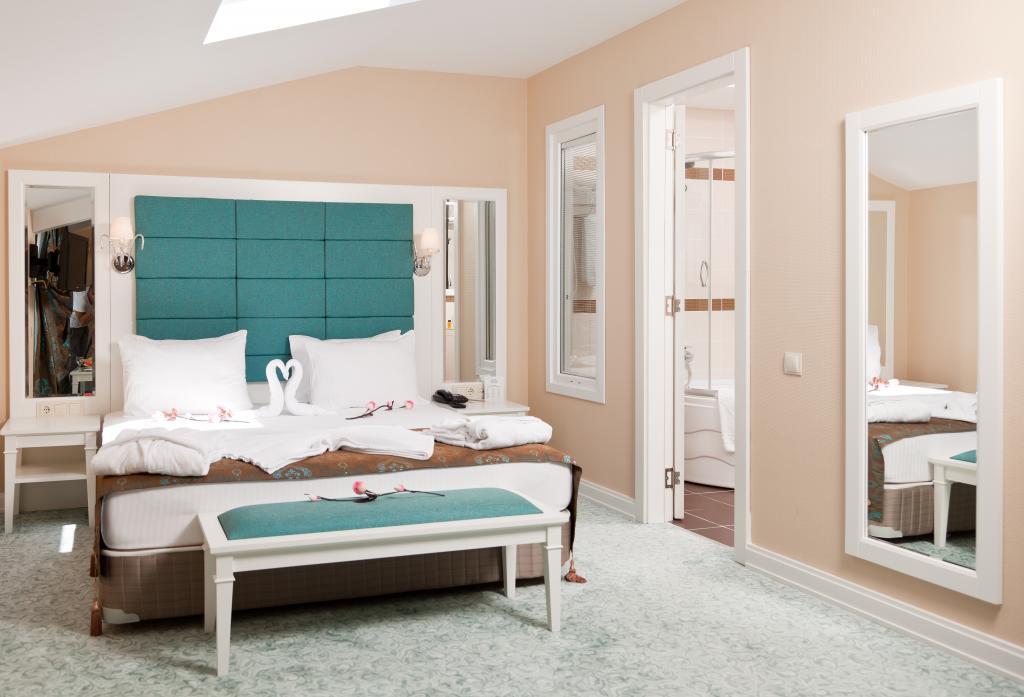 Mercia Hotels & Resorts — 6