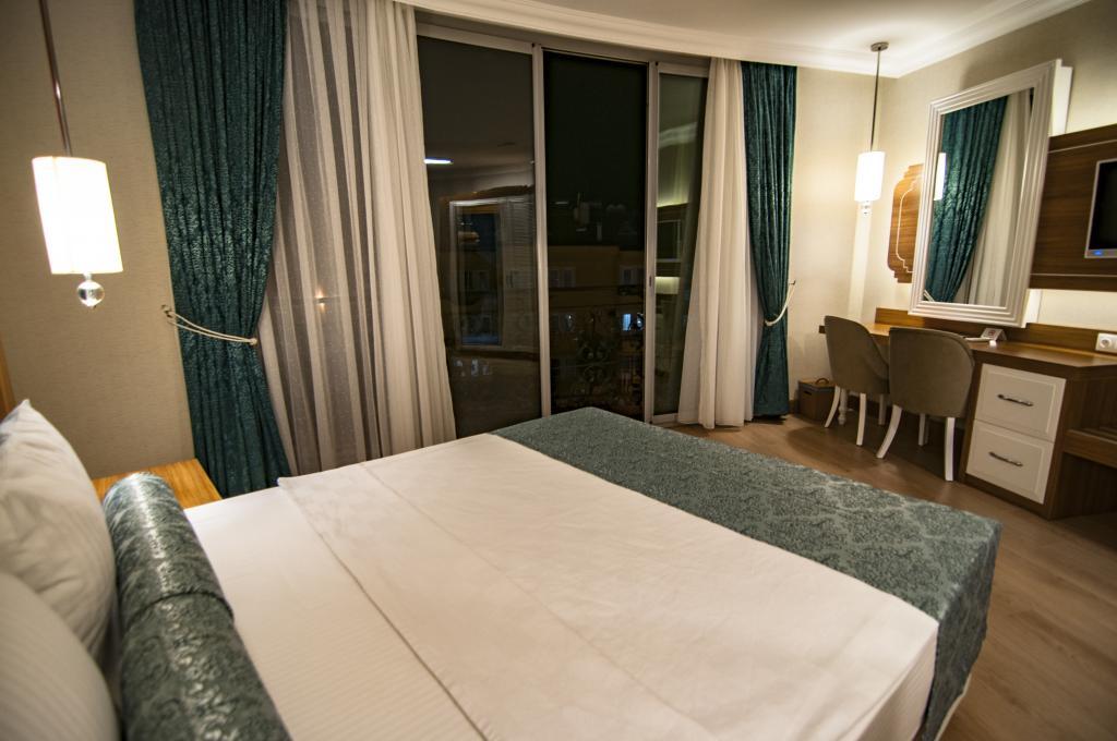 Exelans Hotel — 3