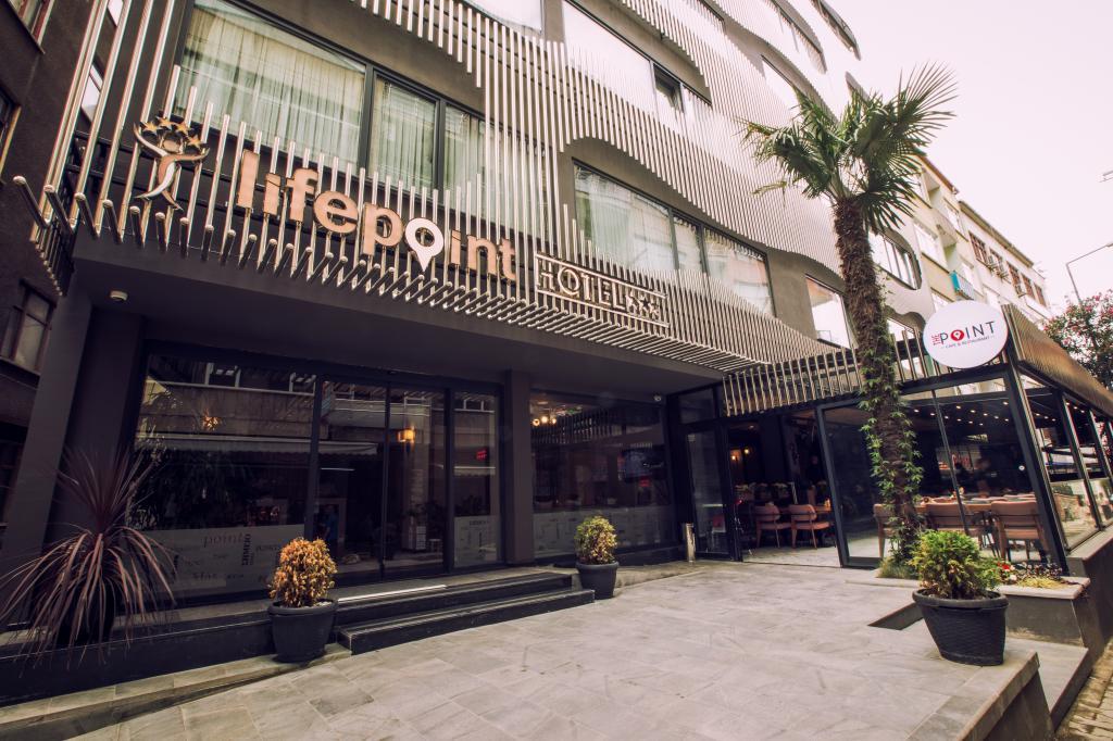 Life Point Hotel — 1