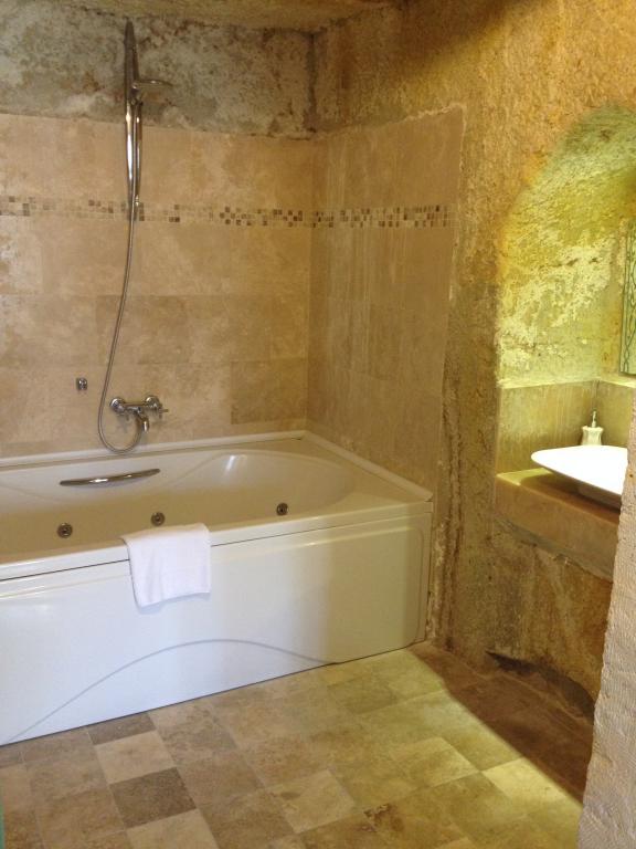 Asia Minor Hotel — 4