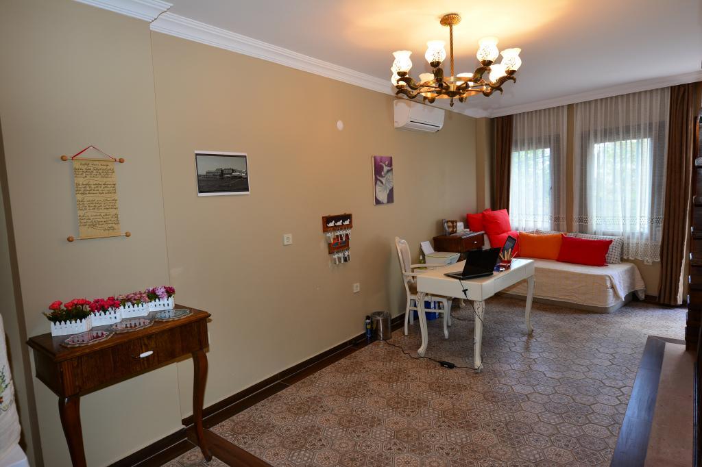 Hayriye Hanım Ege Hotel — 9