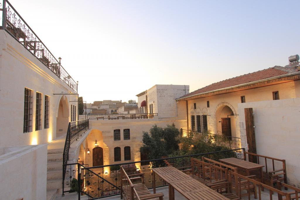 Nahrin Hotel & ART — 10