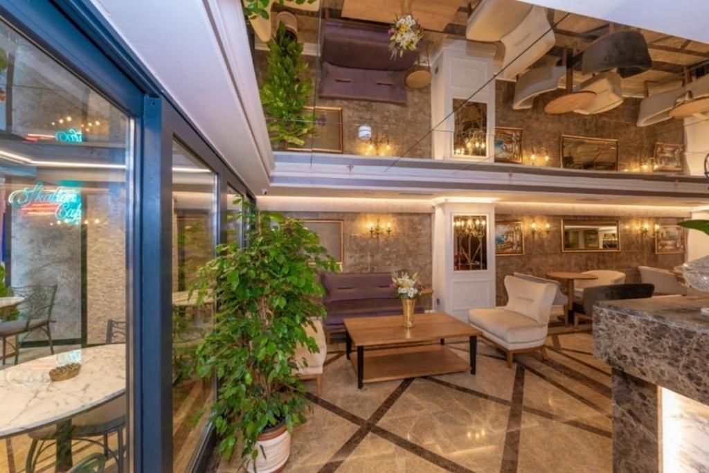Skalion Hotel — 10