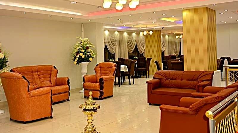 Maciter Hotel — 9